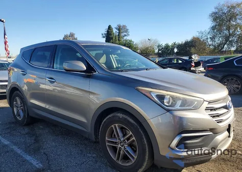 2018 Hyundai Santa Fe Sport z USA, uszkodzony, nr VIN 5XYZT3LB1JG569240